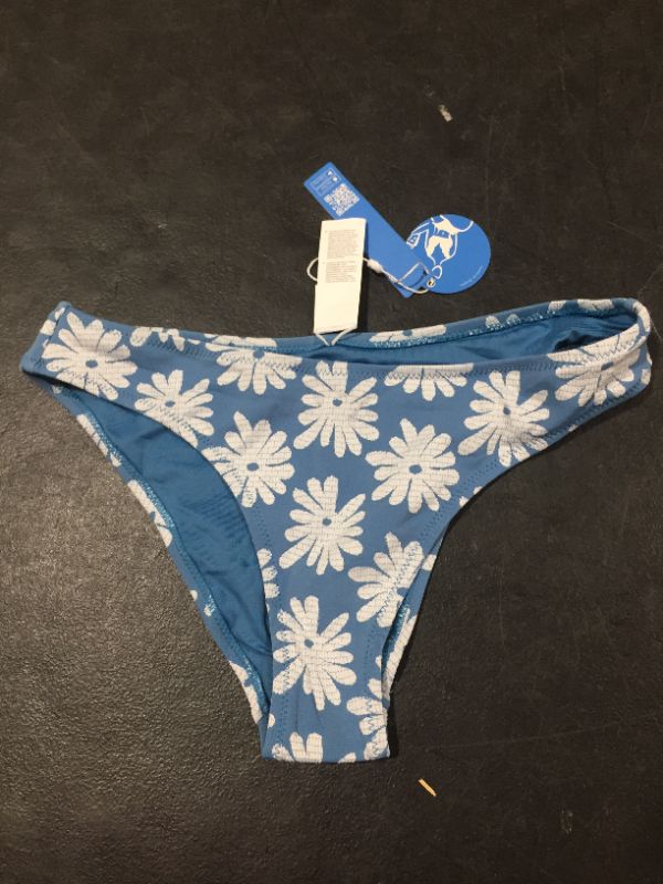 Photo 1 of Cupshe Blue and white Floral Bikini Bottoms S
