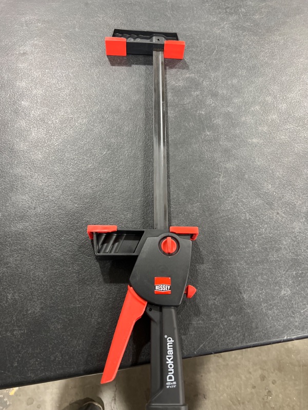 Photo 2 of Bessey Medium Trigger Clamp (100 lb, 6 x 2.38")
