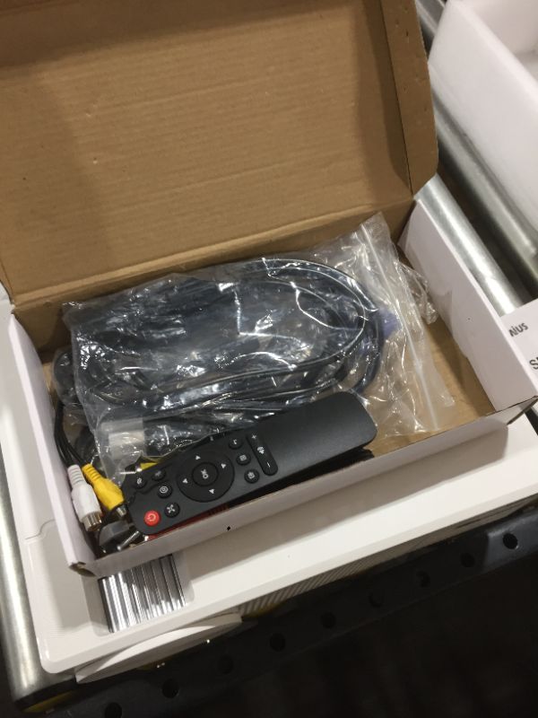 Photo 1 of WIMIUS VIDEO PROJECTOR - P28
