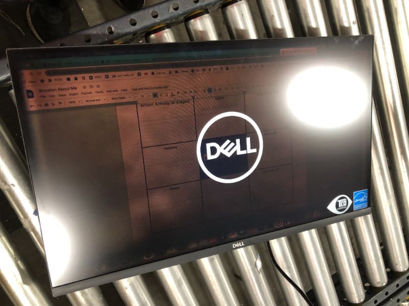 Photo 1 of Dell S2721Q 27 Inch 4K UHD, IPS Ultra-Thin Bezel Monitor, AMD FreeSync, HDMI, DisplayPort, VESA Certified, Silver
