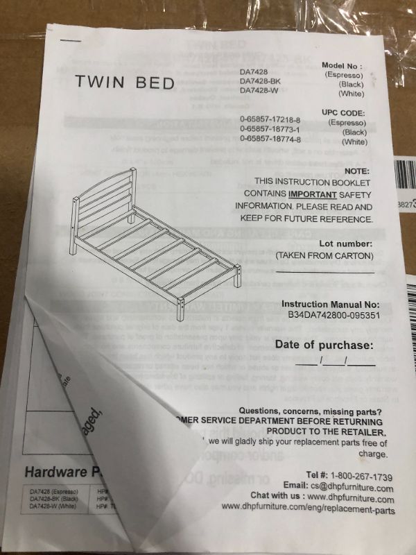 Photo 3 of Braylon White Twin Size Bed