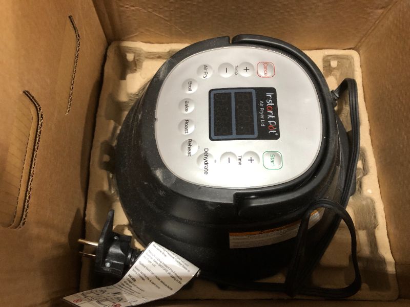 Photo 3 of Instant Pot 6qt Air Fryer Lid

