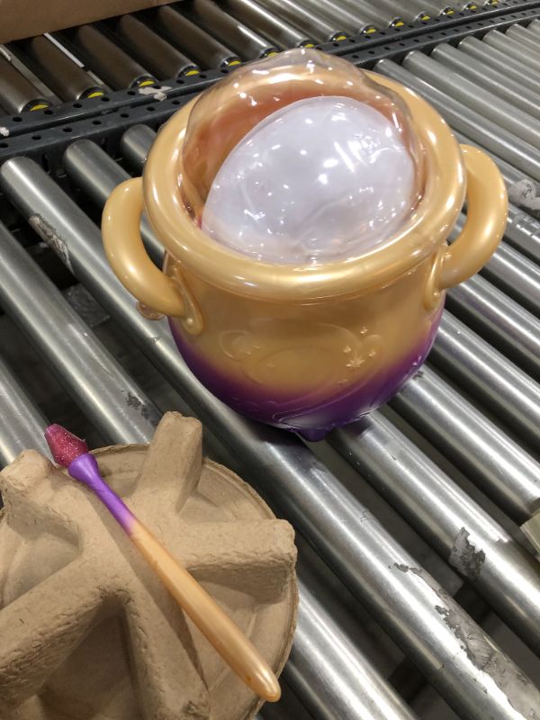 Photo 1 of Magic Mixies Magic Cauldron - Pink

