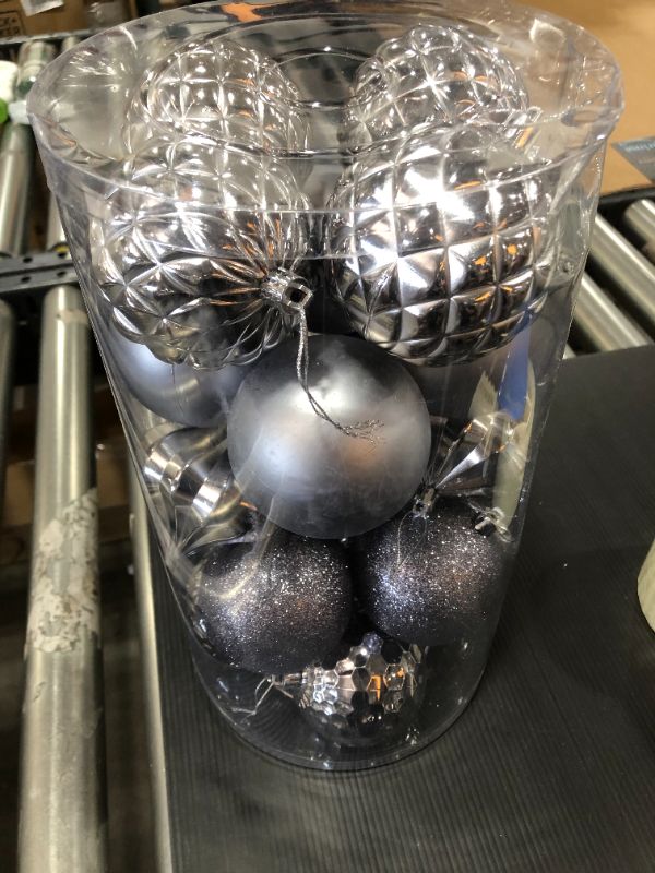 Photo 2 of YYCRAFT 20ct Christmas Ball Ornaments 8CM for Xmas Tree Christmas Decorations Shatterproof Hooks Included (Silver, L)