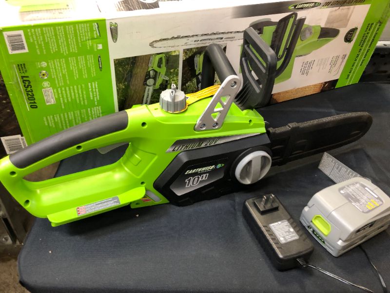 Photo 2 of Earthwise LCS32010 20 Volt Lithium-Ion 10 in. Cordless Electric Chainsaw