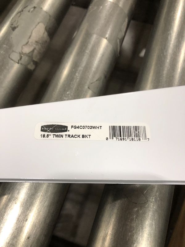 Photo 1 of 16 PACK - 18.5 in. White Twin Track Bracket for Wood Shelving