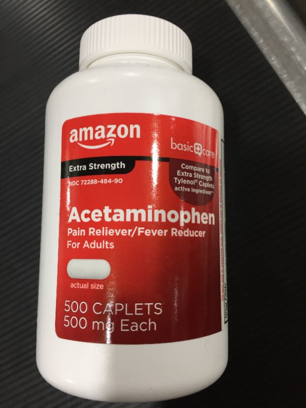 Photo 2 of Amazon Basic Care Extra Strength Pain Relief, Acetaminophen Caplets, 500 mg, 500 Count (Pack of 1)

EXPIRES 11/2022