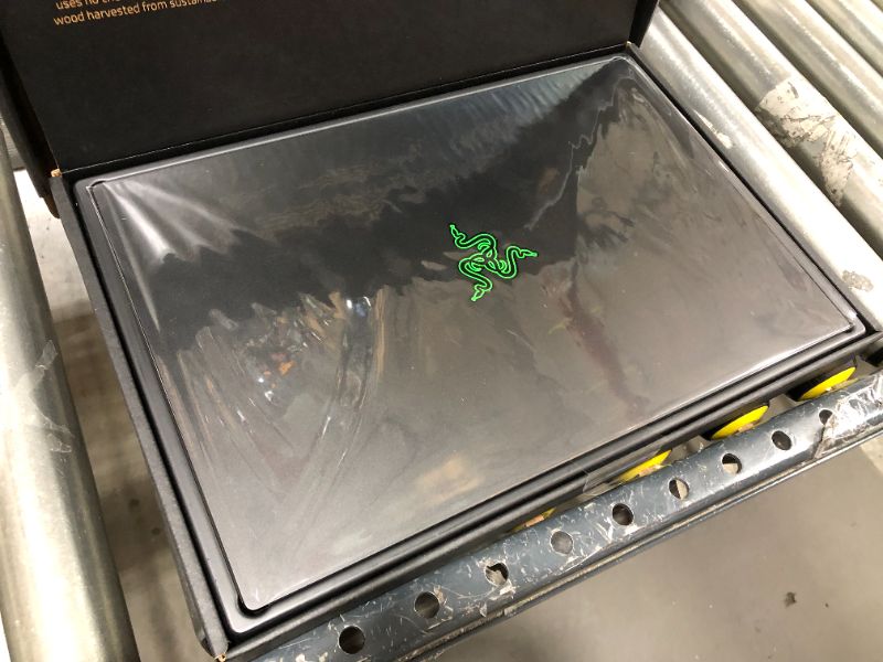 Photo 1 of Razer - Blade 15 Advanced - 15.6" 4K OLED Touch Laptop - Intel Core i7 - 16GB Memory - NVIDIA GeForce RTX 2080 SUPER - 1TB SSD - Black