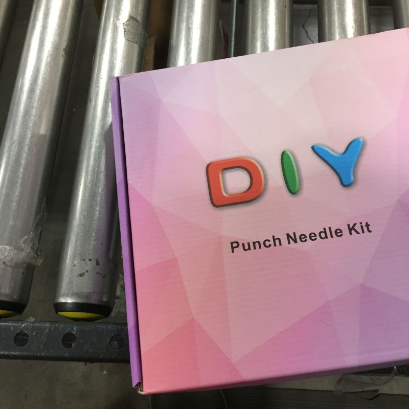 Photo 1 of Beginners punch needle kit 