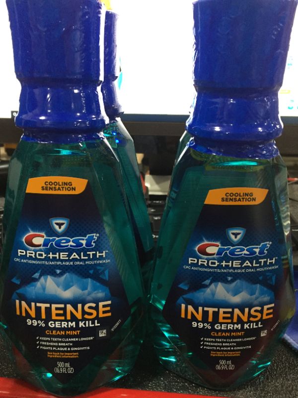 Photo 3 of Crest Pro-Health Intense Mouthwash Clean Mint - 16.9 Fl Oz BEST BUY NO/2023