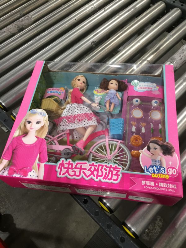 Photo 1 of BARBIE SET