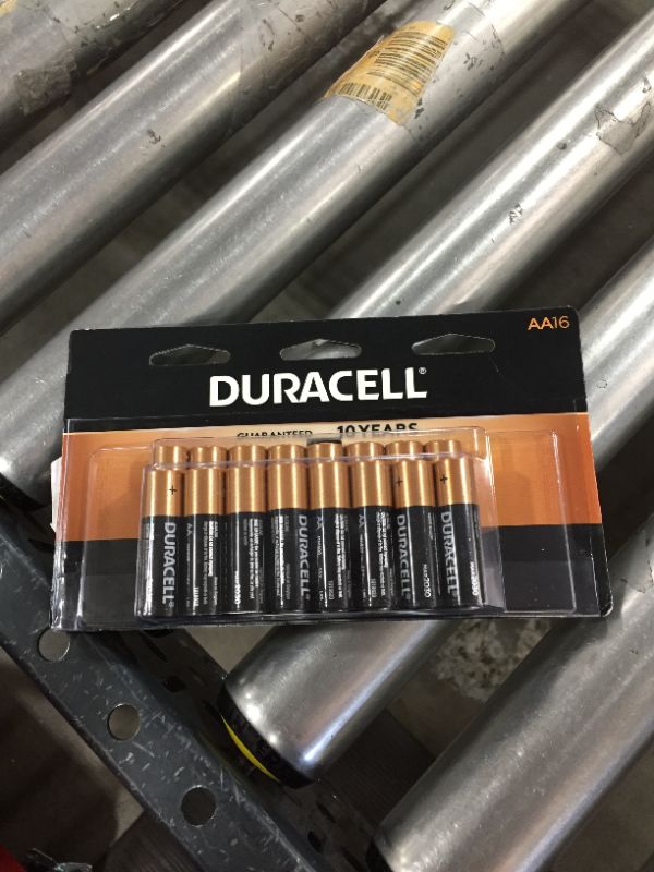 Photo 2 of Duracell - CopperTop AA Alkaline Batteries - Long Lasting, All-Purpose Double A battery for Household and Business - 16 Count
