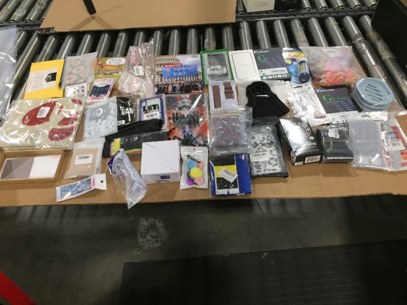 Photo 1 of BAG LOT!!! VARIOUS ITEMS!!!