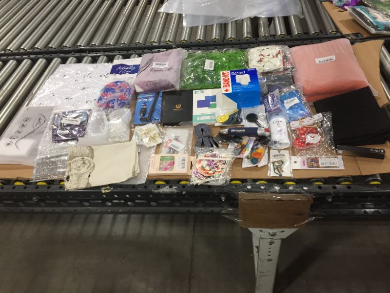 Photo 1 of BAG LOT!!! VARIOUS ITEMS!!!