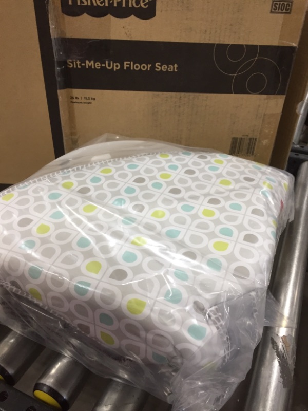 Photo 2 of Fisher-Price Sit-Me-Up Floor Seat
