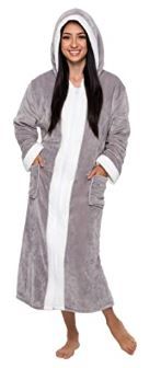 Photo 1 of Silver Lilly Womens Fleece Robe Sherpa Lined with Hood Zip-Up Luxury Bathrobe
 size xxl
