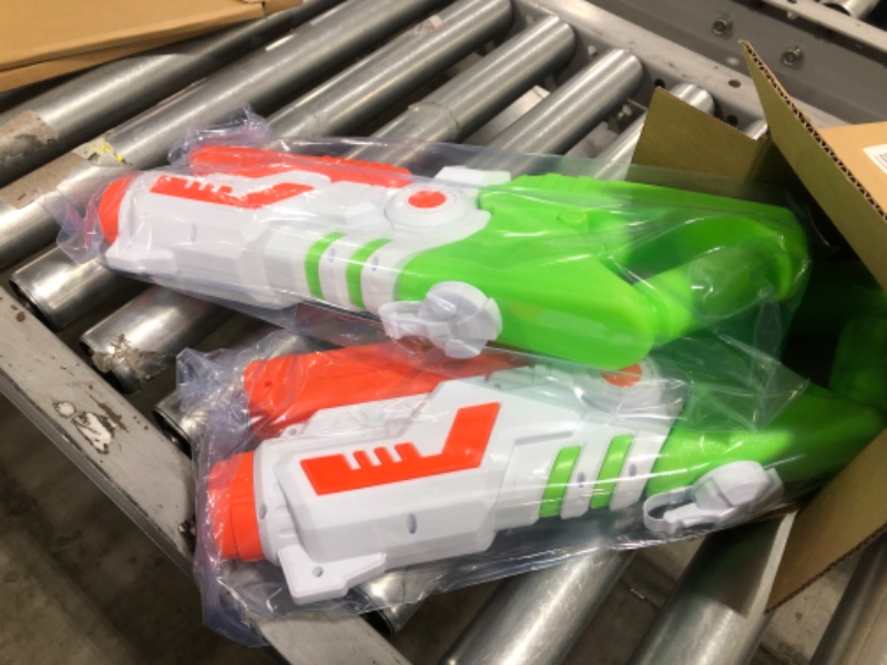 Photo 1 of TICZLOE Water Guns, High Capacity Water Guns for Kids Super Water Soaker Blaster, Squirt Guns for Adults Children (2, White and Green)
