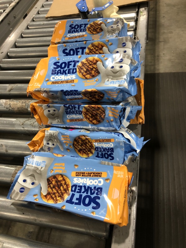 Photo 4 of 10 Packs total!! Pillsbury Soft Baked Cookies, Peanut Butter with Chocolatey Drizzle, 18 ct, ****BEST BY:02/22/2022****
