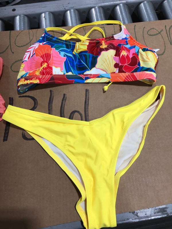 Photo 2 of CUPSHE Women's 2-Pack Swimsuits, Medium