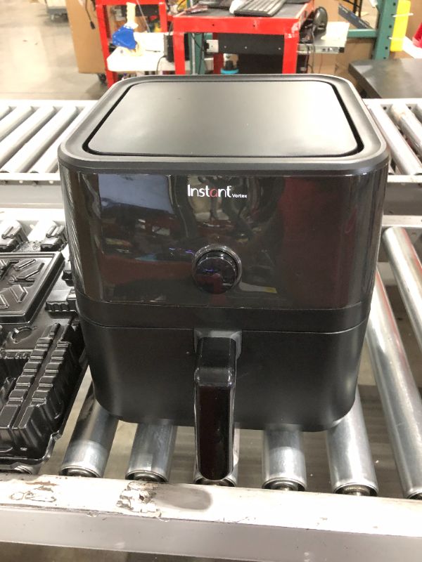 Photo 5 of Instant™ Vortex™ 5.7-quart Air Fryer