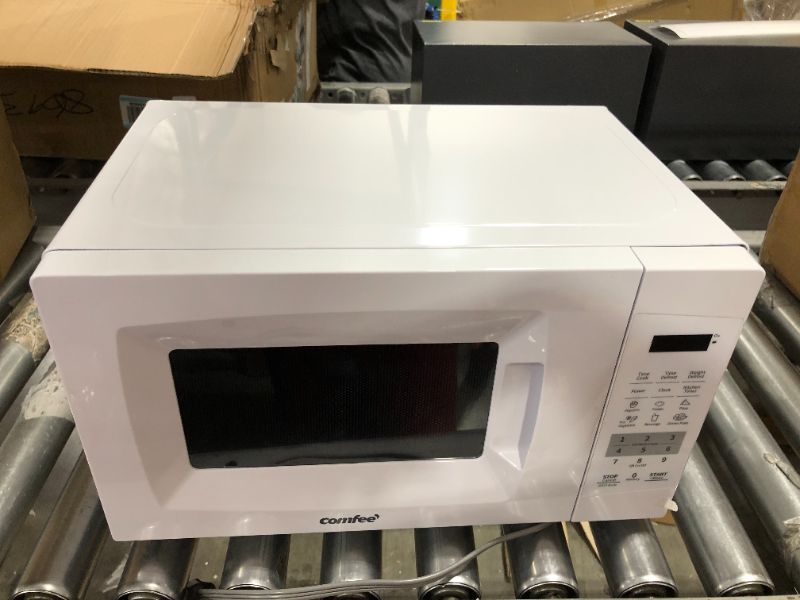 Photo 6 of COMFEE' EM720CPL-PM Countertop Microwave Oven With Sound On/Off, White