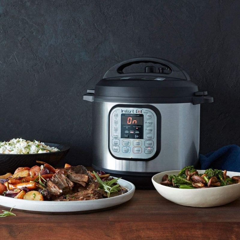 Photo 1 of Instant Pot IP-DUO60 7-in-1 Multi-Functional Pressure Cooker, 6Qt/1000W PARTS ONLY