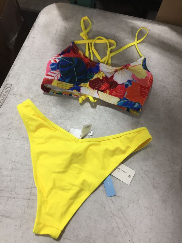 Photo 2 of Bright Floral Print Bikini
$27.99
