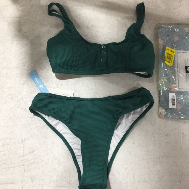 Photo 2 of Green Buttoned Wide Straps Mid Rise Bikini - medium
