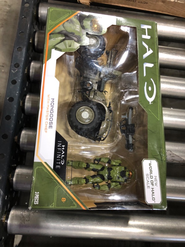 Photo 2 of Halo 4" “World of Halo” Figure & Vehicle – Mongoose with Master Chief
