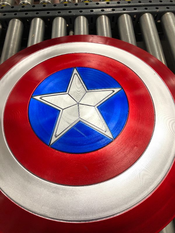 Photo 2 of Captain America Plastic Shield