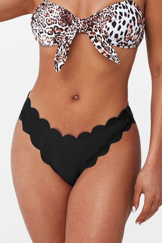 Photo 1 of Lara Scalloped Trim Bikini Bottom
SIZE XS