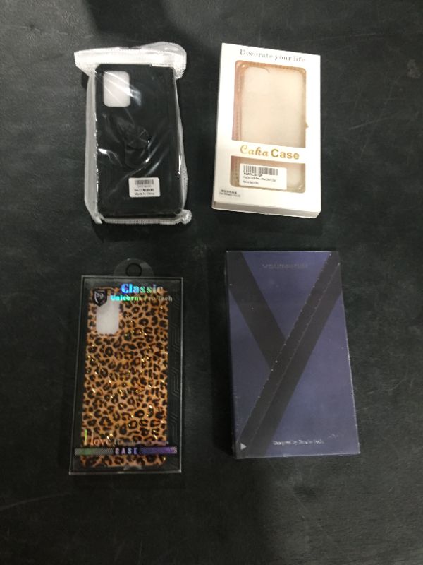 Photo 1 of Phone Accessories Bundle 