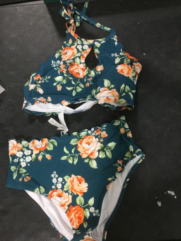 Photo 2 of Teal Floral Scalloped Bikini
SIZE L