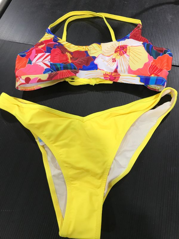 Photo 2 of Bright Floral Print Bikini
size XL