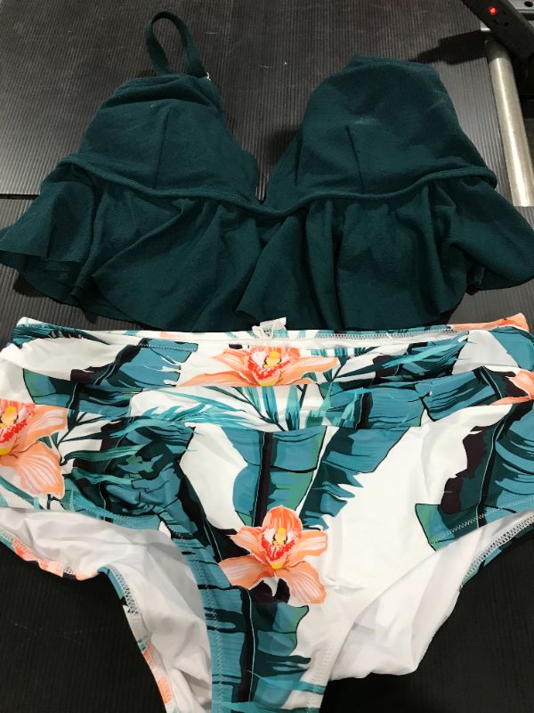 Photo 2 of Green And Floral Ruffle Plus Size Bikini
SIZE 3X