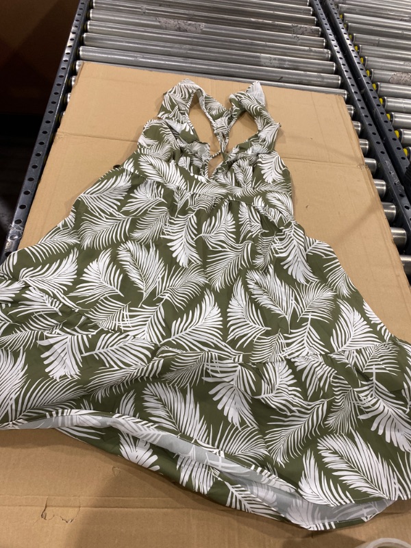 Photo 2 of (M) Meghan Leafy Ruffle Trim Dress
