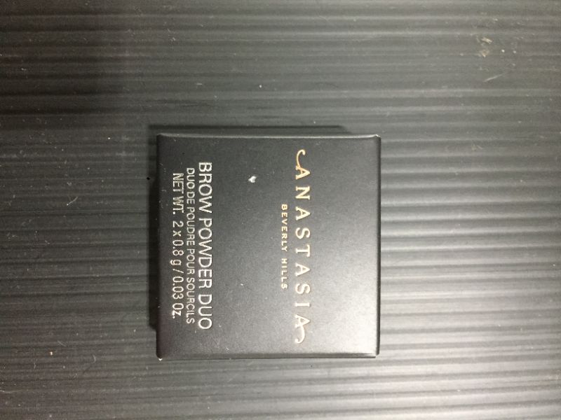 Photo 2 of Anastasia Beverly Hills Ombre Effect Long Wearing Brow Powder Duo- Chocolate
