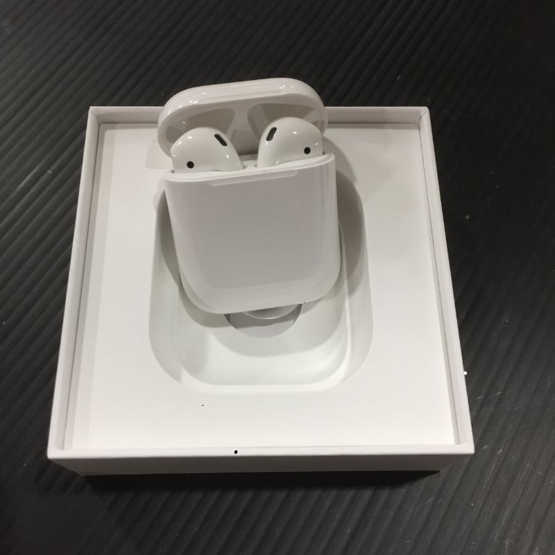 Photo 2 of Apple AirPods (2nd Generation)!!!
