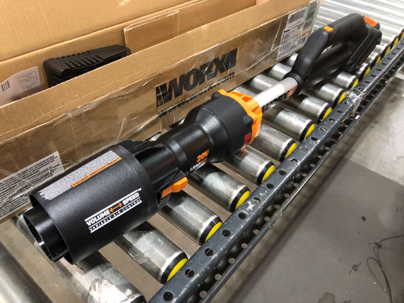 Photo 2 of WORX 20V LeafJet Blower

