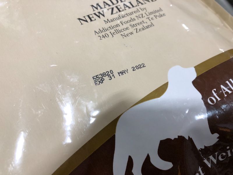 Photo 4 of Addiction Wild Kangaroo & Apples - Dry Dog Food - Limited Ingredient Premium Protein - Muscle and Weight Management - Grain-Free - Made in New Zealand - Ideal for Sensitive Dogs, BEST BY 31 MAY 2022
