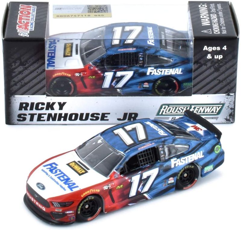 Photo 1 of Lionel Racing Ricky Stenhouse Jr 2019 Fastenal Patriotic 1:64 Nascar Diecast
