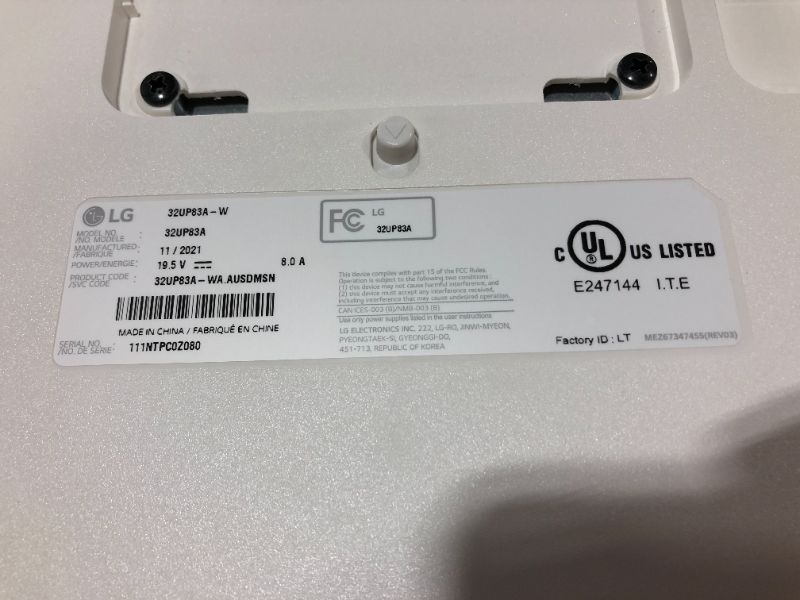 Photo 4 of LG 32UP83A-W 31.5 Inch Class UHD (3840 X 2160) IPS Monitor with AMD FreeSync, DCI-P3 95% Color Gamut with HDR 10 Compatibility and USB Type-C, Tilt/He/ SELLING FOR PARTS ONLY 
