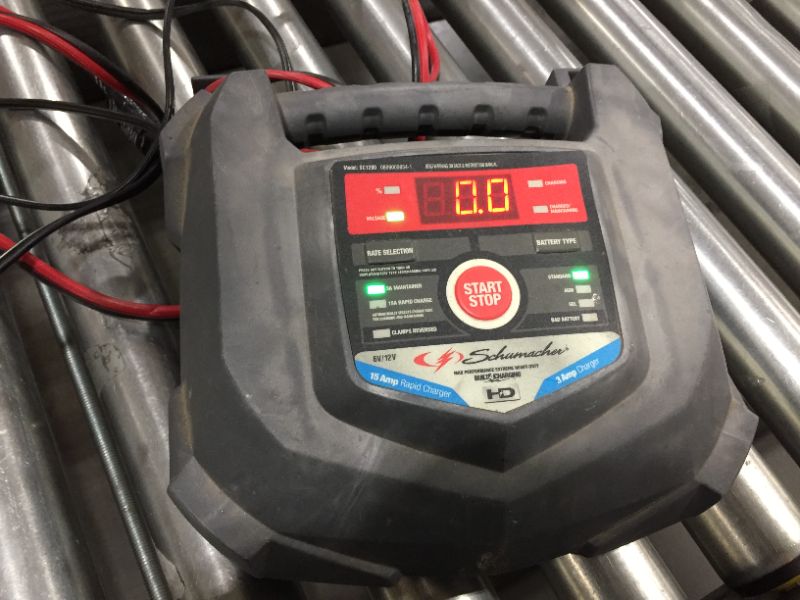 Photo 3 of Schumacher SC1280 Fully Automatic Battery Charger and Maintainer 15 Amp/3 Amp, 6V/12V - for Marine and Automotive Batteries
