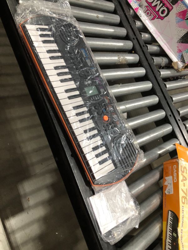 Photo 2 of Casio SA-76 44-Key Electric Keyboard
