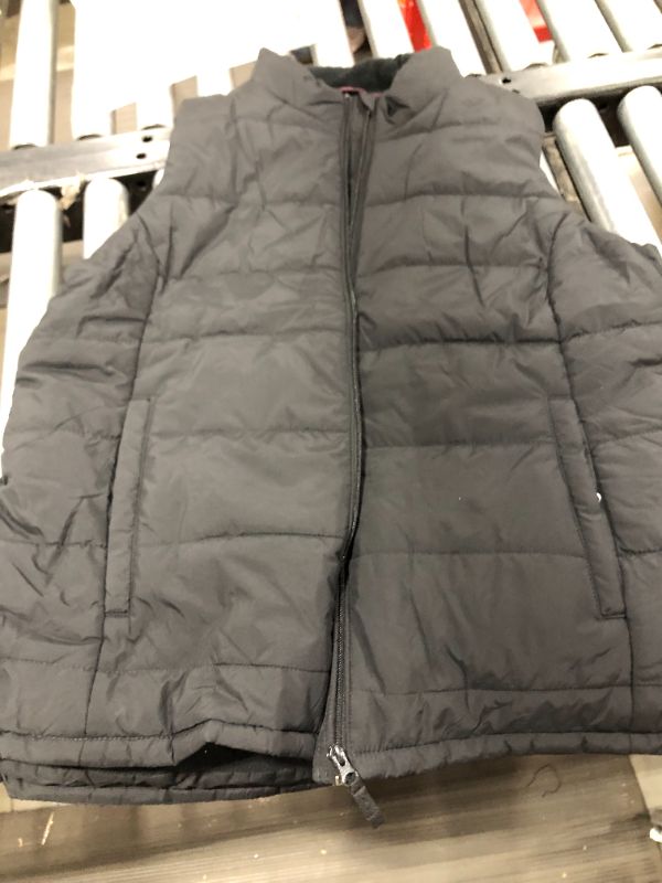 Photo 2 of Amazon Essentials Women's Mid-Weight Puffer Vest xxl