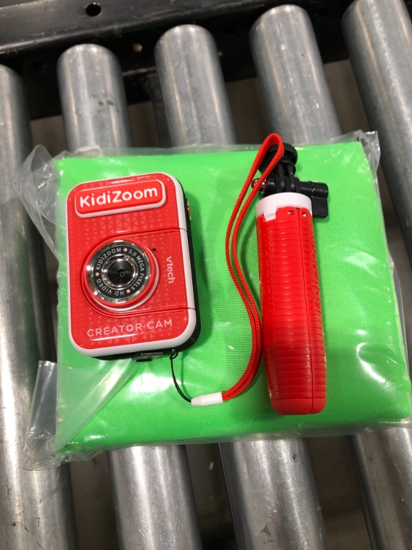 Photo 2 of VTech KidiZoom Creator Cam , Red