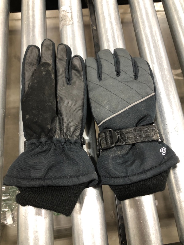 Photo 3 of Champion C9 – Light Weight Gloves