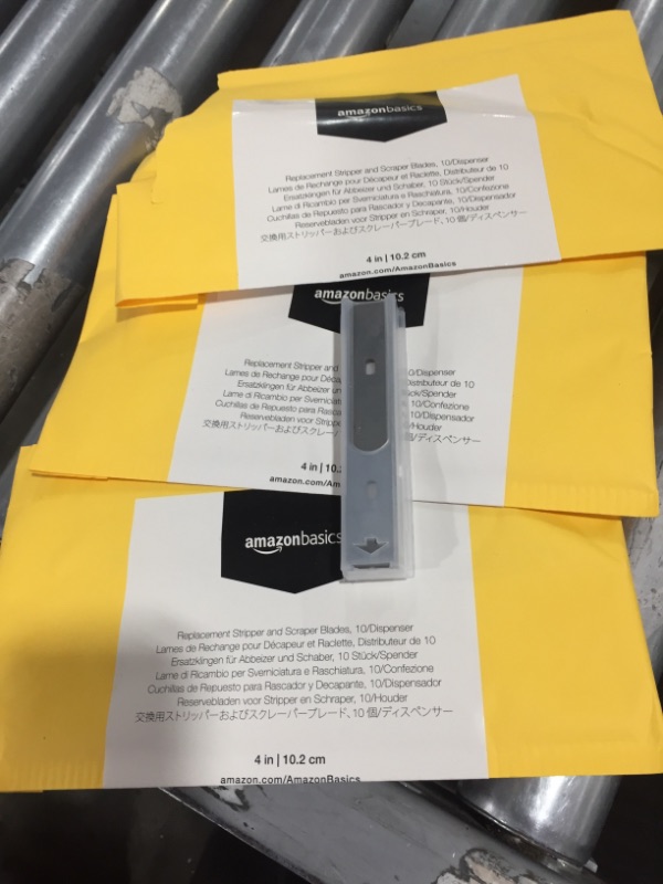 Photo 2 of 3 pack of Amazon Basics 4" Replacement Stripper and Scraper Blades, 10/dispenser
