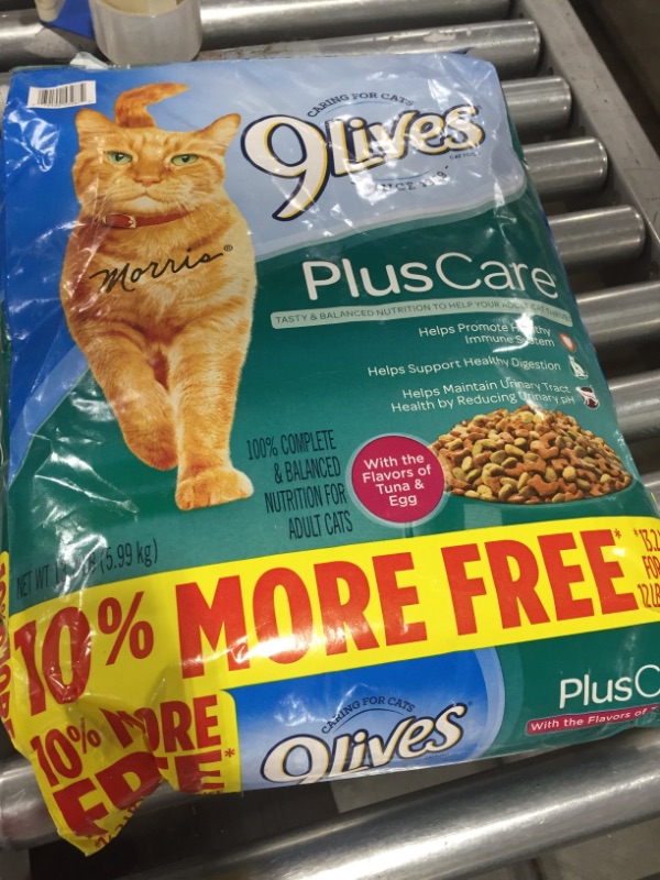 Photo 2 of 9Lives Plus Care Dry Cat Food, 13.3 Lb
**BEST BY:05/17/2022**