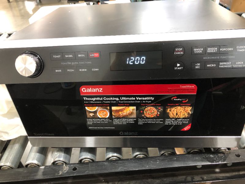 Photo 9 of Galanz GTWHG12S1SA10 4-in-1 ToastWave with TotalFry 360, Convection, Microwave, Toaster Oven, Air Fryer, 1000W,1.2 Cu.Ft, LCD Display, Cook, Sensor Reheat, Stainless Steel
